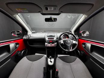 Toyota AYGO 1.0 VVT-i Move MultiMode Euro 5 5dr