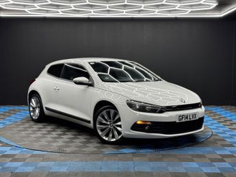 Volkswagen Scirocco 2.0 TDI BlueMotion Tech DSG Euro 5 (s/s) 3dr (Nav)