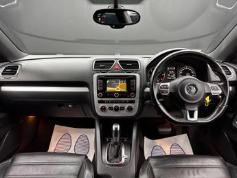 Volkswagen Scirocco 2.0 TDI BlueMotion Tech DSG Euro 5 (s/s) 3dr (Nav)