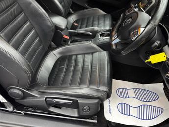Volkswagen Scirocco 2.0 TDI BlueMotion Tech DSG Euro 5 (s/s) 3dr (Nav)