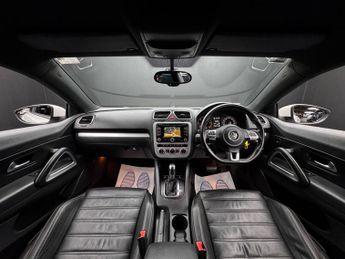 Volkswagen Scirocco 2.0 TDI BlueMotion Tech DSG Euro 5 (s/s) 3dr (Nav)