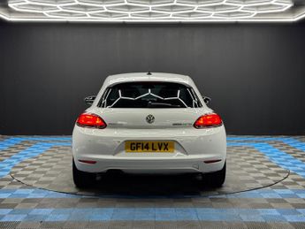 Volkswagen Scirocco 2.0 TDI BlueMotion Tech DSG Euro 5 (s/s) 3dr (Nav)