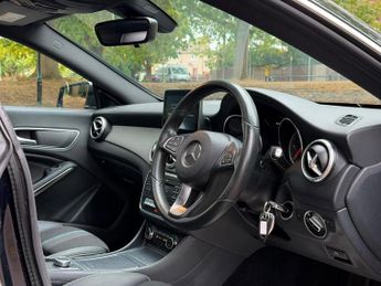 Mercedes-Benz CLA 2.1 CLA220d Sport Coupe 7G-DCT Euro 6 (s/s) 4dr