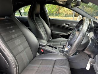 Mercedes-Benz CLA 1.6 CLA180 Sport Coupe Euro 6 (s/s) 4dr