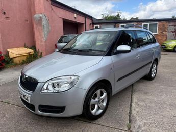Skoda Fabia 1.6 16V 2 Tiptronic 5dr