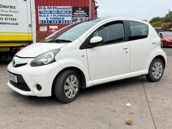 Toyota AYGO 1.0 VVT-i Move Euro 5 5dr