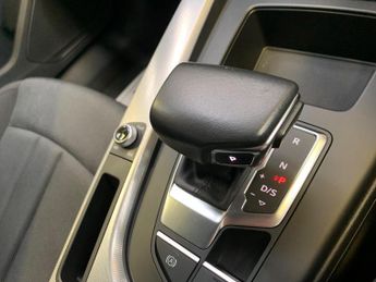 Audi A4 2.0 TFSI 35 Technik S Tronic Euro 6 (s/s) 4dr