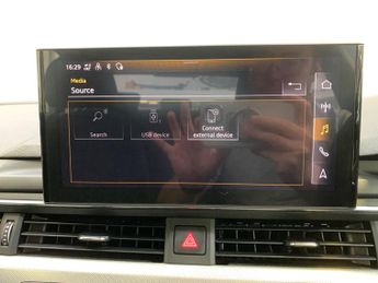 Audi A4 2.0 TFSI 35 Technik S Tronic Euro 6 (s/s) 4dr