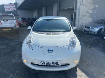 Nissan Leaf 30kWh Acenta Auto 5dr