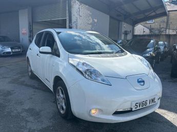 Nissan Leaf 30kWh Acenta Auto 5dr