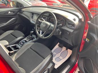 Vauxhall Grandland X 1.2 Turbo Sport Nav Auto Euro 6 (s/s) 5dr