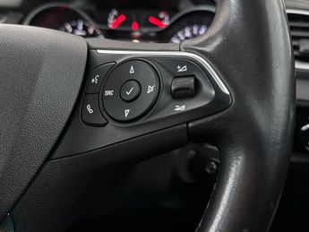Vauxhall Grandland X 1.2 Turbo Sport Nav Auto Euro 6 (s/s) 5dr