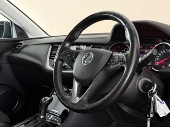 Vauxhall Grandland X 1.2 Turbo Sport Nav Auto Euro 6 (s/s) 5dr