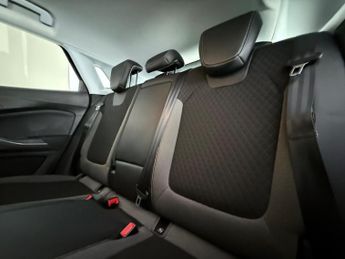 Vauxhall Grandland X 1.2 Turbo Sport Nav Auto Euro 6 (s/s) 5dr