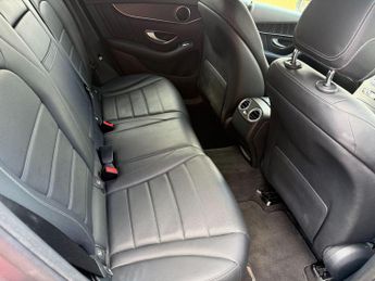 Mercedes-Benz GLC 2.1 GLC250d AMG Line SUV 5dr Diesel G-Tronic 4MATIC Euro 6 (s/s)