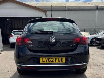 Vauxhall Astra 1.6 16v SRi Auto Euro 5 5dr