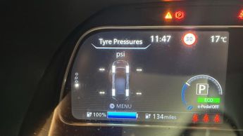 Nissan Leaf 40kWh N-Connecta Auto 5dr