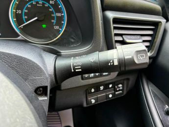 Nissan Leaf 40kWh N-Connecta Auto 5dr
