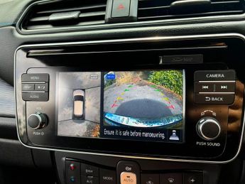 Nissan Leaf 40kWh N-Connecta Auto 5dr