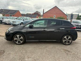 Nissan Leaf 40kWh N-Connecta Auto 5dr