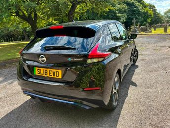 Nissan Leaf 40kWh N-Connecta Auto 5dr
