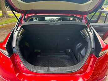 Nissan Leaf 62kWh e+ Tekna Auto 5dr
