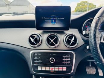 Mercedes-Benz GLA 1.6 GLA180 Urban Edition 7G-DCT Euro 6 (s/s) 5dr