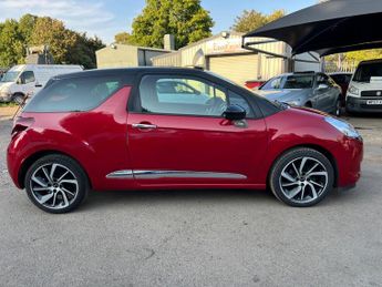 DS AUTOMOBILES DS 3 1.2 PureTech Connected Chic Euro 6 (s/s) 3dr