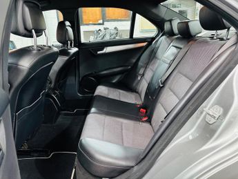 Mercedes-Benz C Class 1.8 C250 BlueEfficiency Sport G-Tronic+ Euro 5 (s/s) 4dr