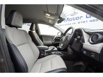 Toyota RAV4 RAV4 Excel SUV 2 Automatic Petrol Hybrid