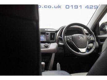 Toyota RAV4 RAV4 Excel SUV 2 Automatic Petrol Hybrid