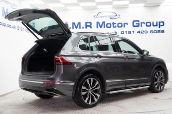 Volkswagen Tiguan 2.0 BiTDI R-Line DSG 4Motion Euro 6 (s/s) 5dr