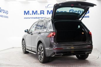 Volkswagen Tiguan 2.0 BiTDI R-Line DSG 4Motion Euro 6 (s/s) 5dr