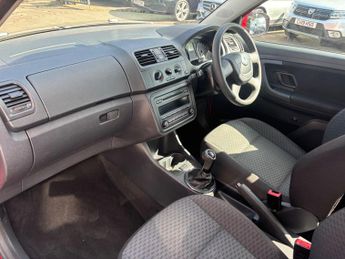 Skoda Fabia 1.4 MPI SE Euro 5 5dr