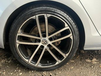 Volkswagen Golf 2.0 TDI BlueMotion Tech GTD DSG Euro 6 (s/s) 5dr