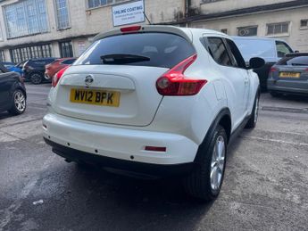 Nissan Juke 1.6 Acenta Premium CVT Euro 5 5dr