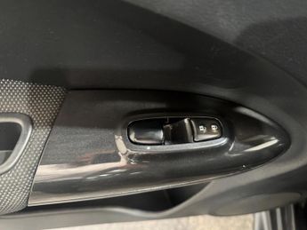 Nissan Juke 1.5 dCi N-Connecta Euro 6 (s/s) 5dr