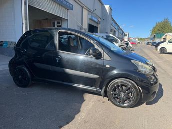 Toyota AYGO 1.0 VVT-i Black MultiMode Euro 4 5dr (AC)