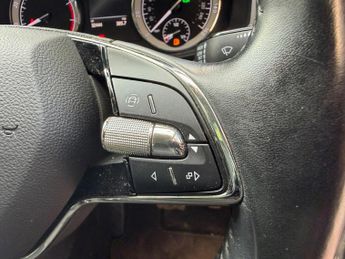 Skoda Karoq 1.5 TSI ACT SE L DSG Euro 6 (s/s) 5dr