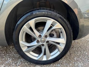 Vauxhall Astra 1.0i Turbo ecoTEC SRi Nav Euro 6 (s/s) 5dr