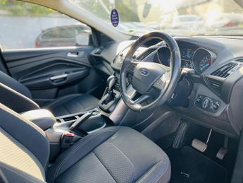 Ford Kuga 1.5 TDCi Zetec Powershift Euro 6 (s/s) 5dr