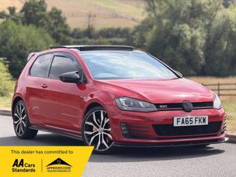 Volkswagen Golf GTi 2.0 TSI BlueMotion Tech GTI Performance Hatchback 3dr Petrol DSG