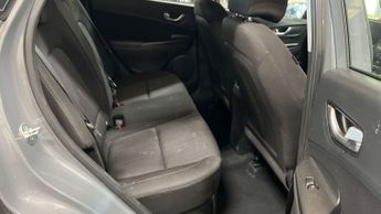 Hyundai KONA 1.6 h-GDi SE Connect SUV 5dr Petrol Hybrid DCT Euro 6 (s/s) (141