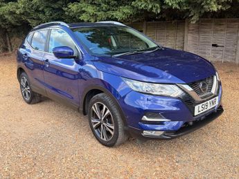 Nissan Qashqai 1.3 DIG-T N-Connecta Euro 6 (s/s) 5dr