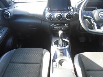 Nissan Juke 1.0 DIG-T N-Connecta DCT Auto Euro 6 (s/s) 5dr