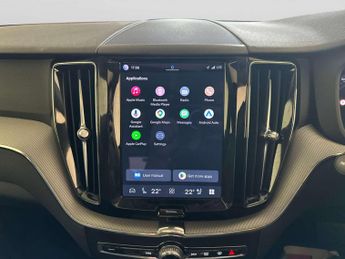 Volvo XC60 2.0h T6 Recharge 18.8kWh Core SUV 5dr Petrol Plug-in Hybrid Auto