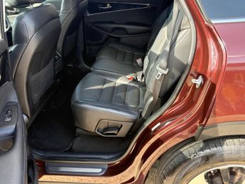 Kia Sorento 2.2 CRDi KX-3 Auto AWD Euro 6 5dr