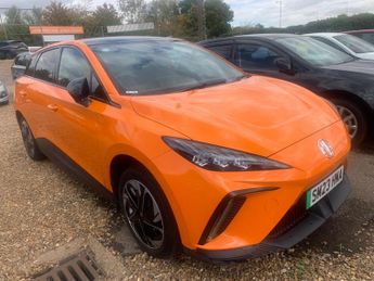 MG MG4 64kWh Trophy Long Range Auto 5dr