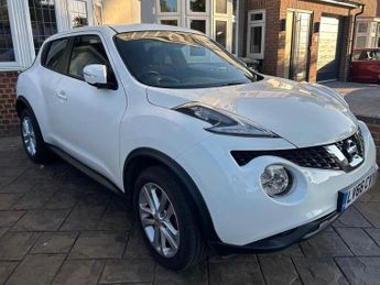 Nissan Juke 1.2 DIG-T N-Connecta Euro 6 (s/s) 5dr