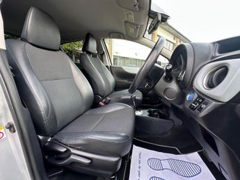 Toyota Yaris 1.5 VVT-h T Spirit CVT Euro 5 5dr